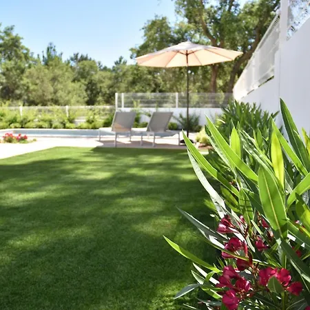 Casa Simpar Holiday Suites Bed & Breakfast