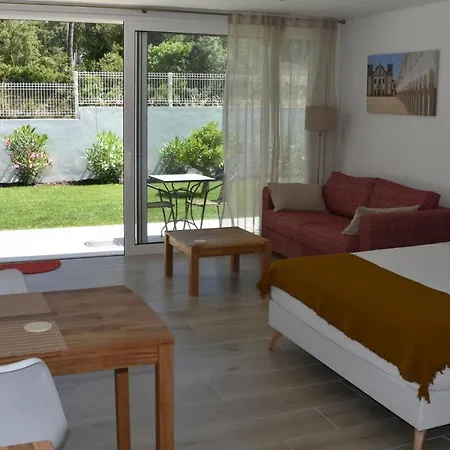Casa Simpar Holiday Suites *