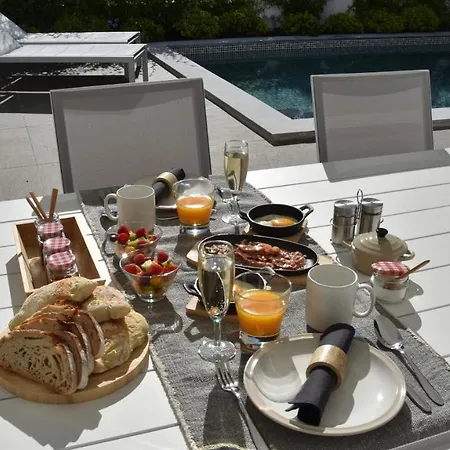 Bed & Breakfast Casa Simpar Holiday Suites