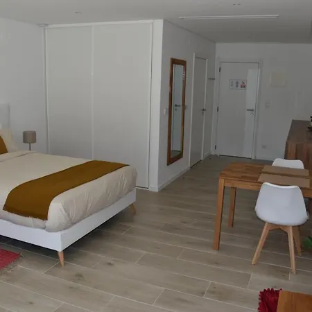 Casa Simpar Holiday Suites Sesimbra